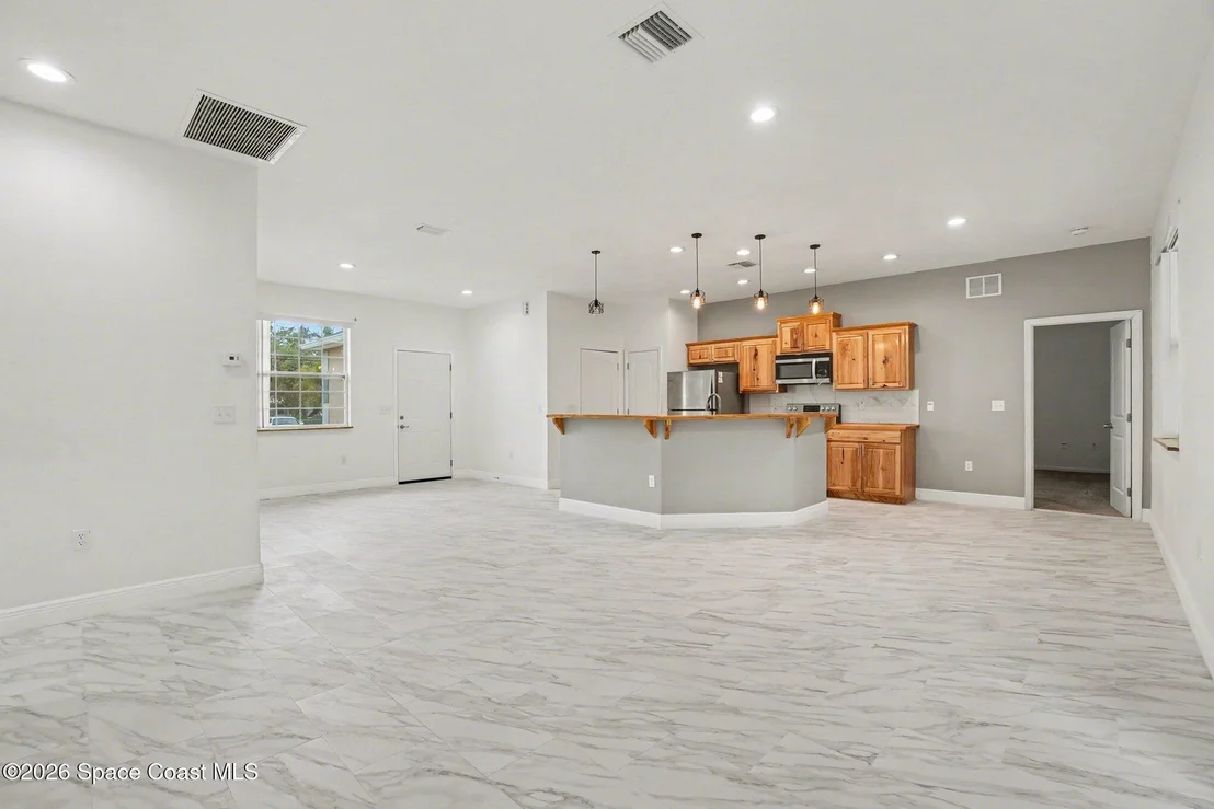 Photo of 416 La Veta Drive