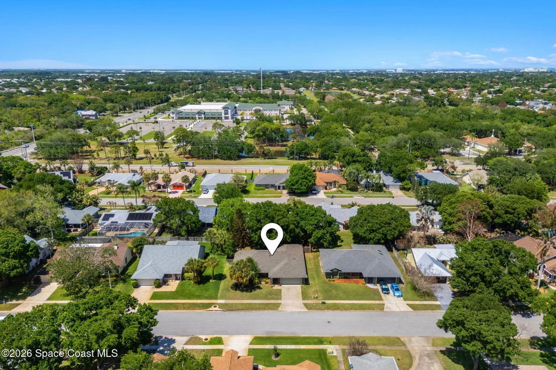 Photo of 950 Whisperpine Drive