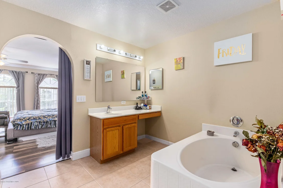 Photo of 143 Morgan Circle