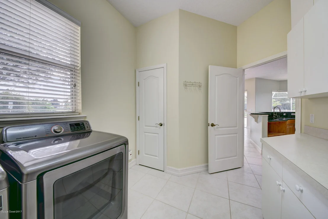 Photo of 1021 Stratford Place