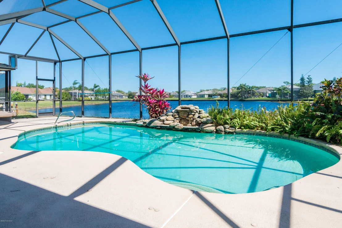 Photo of 4867 Alamanda Drive