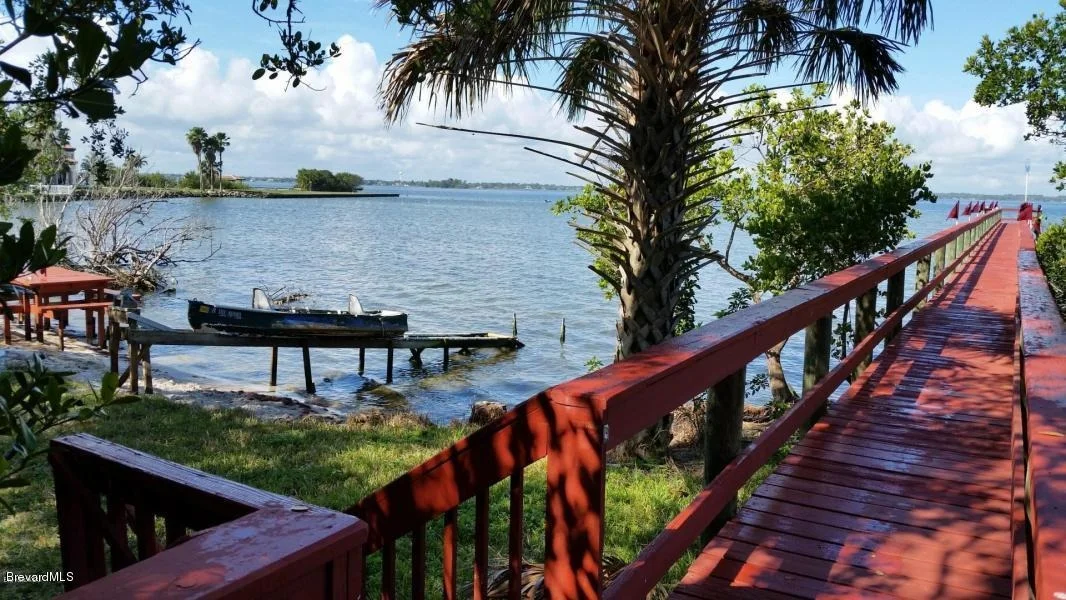 Photo of 313 Island Drive