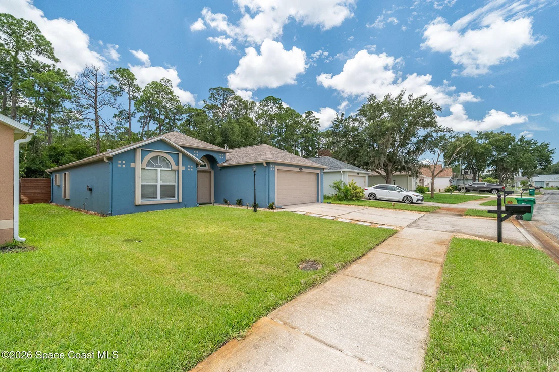 Photo of 1664 Vista Lake Circle