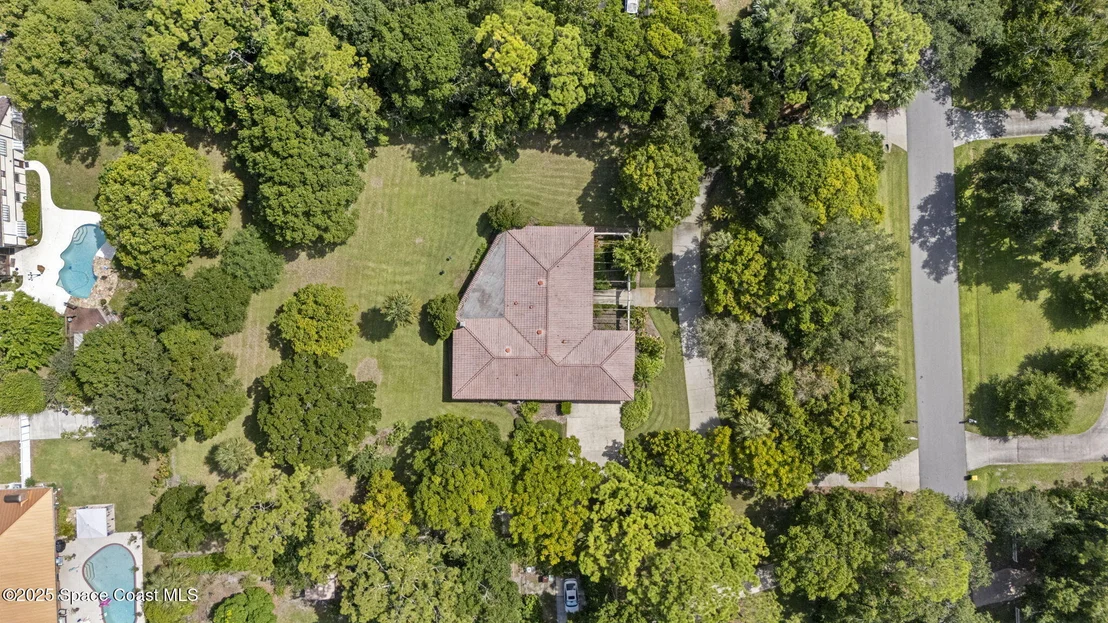 Photo of 1185 Ashlyn Drive