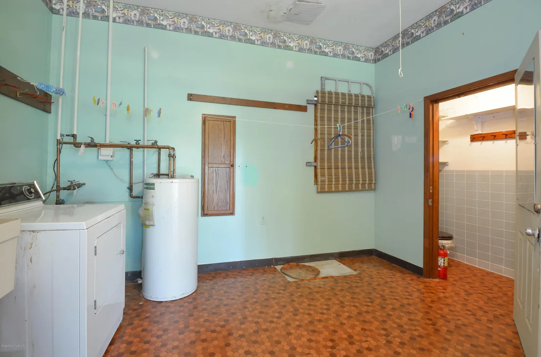 Photo of 395 Atz Road