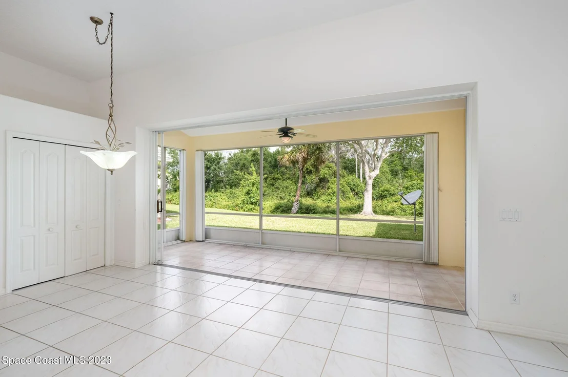 Photo of 928 Wimbledon Drive
