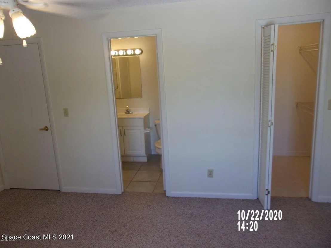 Photo of Unit 2 at 1880 Murrell Road