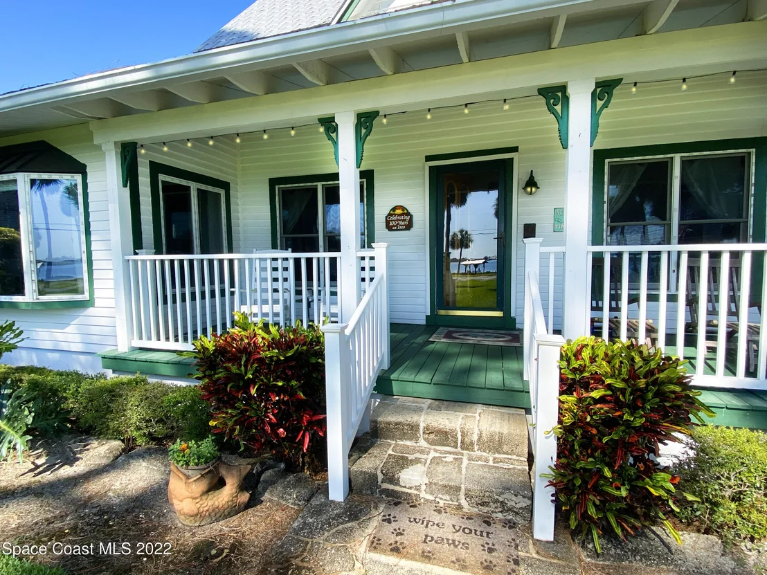 Photo of 1935 Rockledge Drive