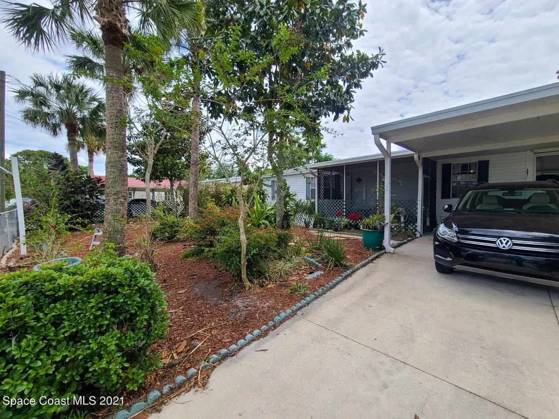 Photo of 361 Ronald Street