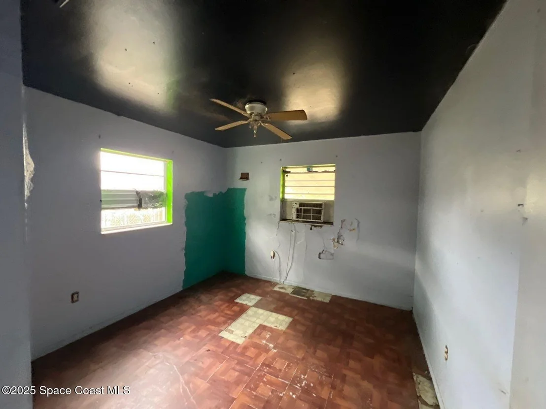 Photo of 2137 Canterbury Lane