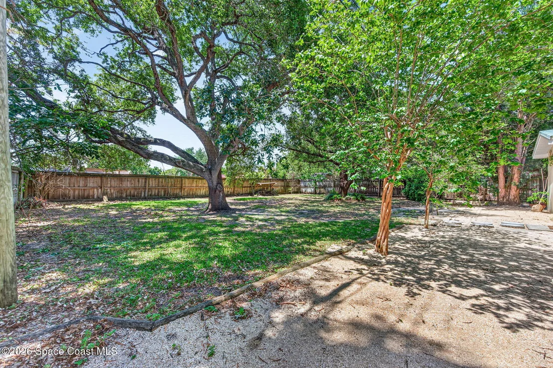 Photo of 1471 Caribbean Drive