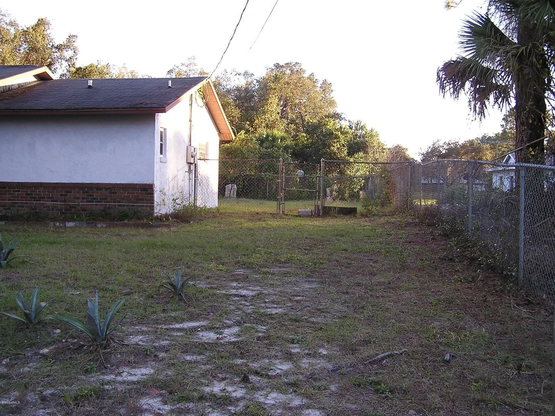 Photo of 4225 Mac Tavish Street