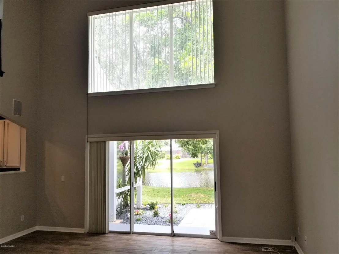 Photo of 667 Autumn Glen Drive