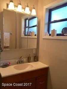 Photo of 2591 Locksley Road