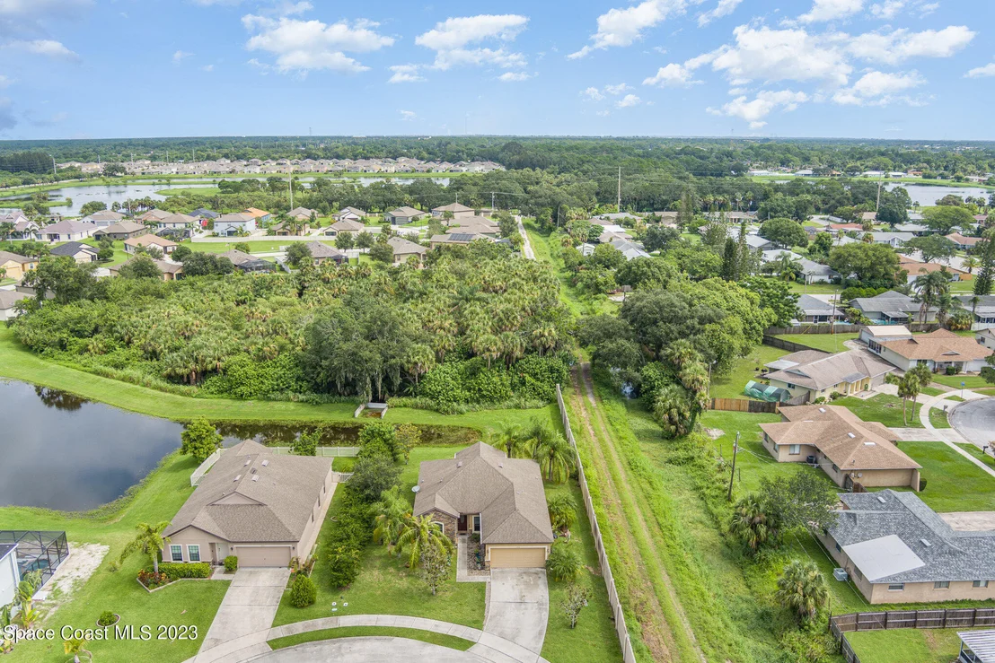 Photo of 1400 Scout Drive