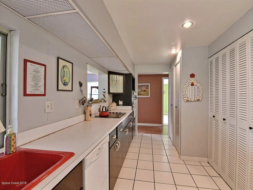 Photo of Unit 0 at 9752 Fleming Grant Road