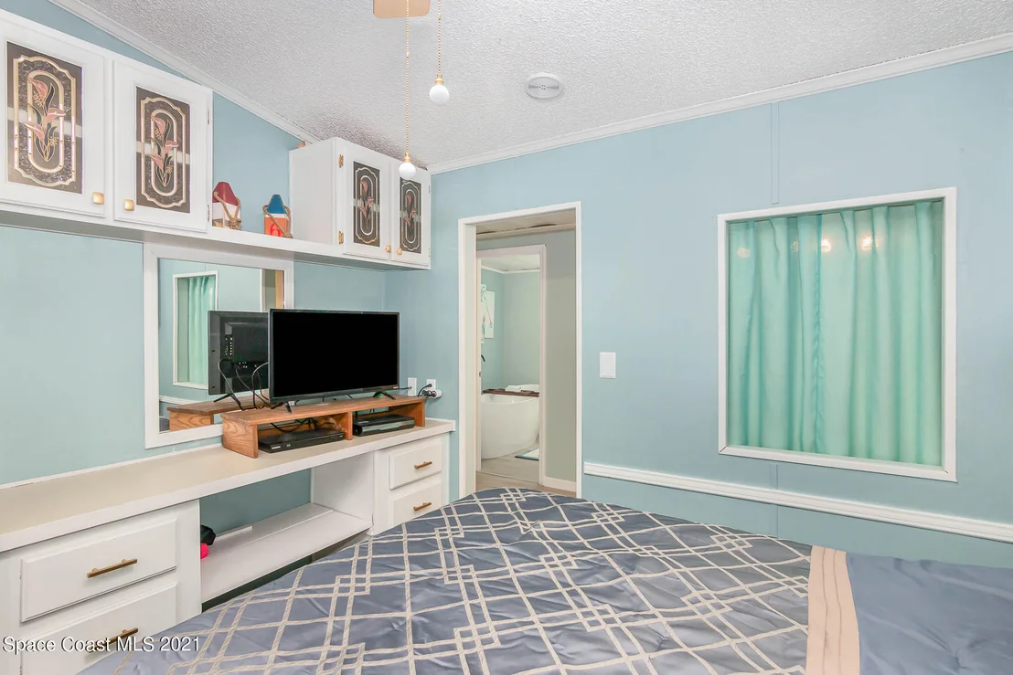 Photo of 77 Sunset Drive