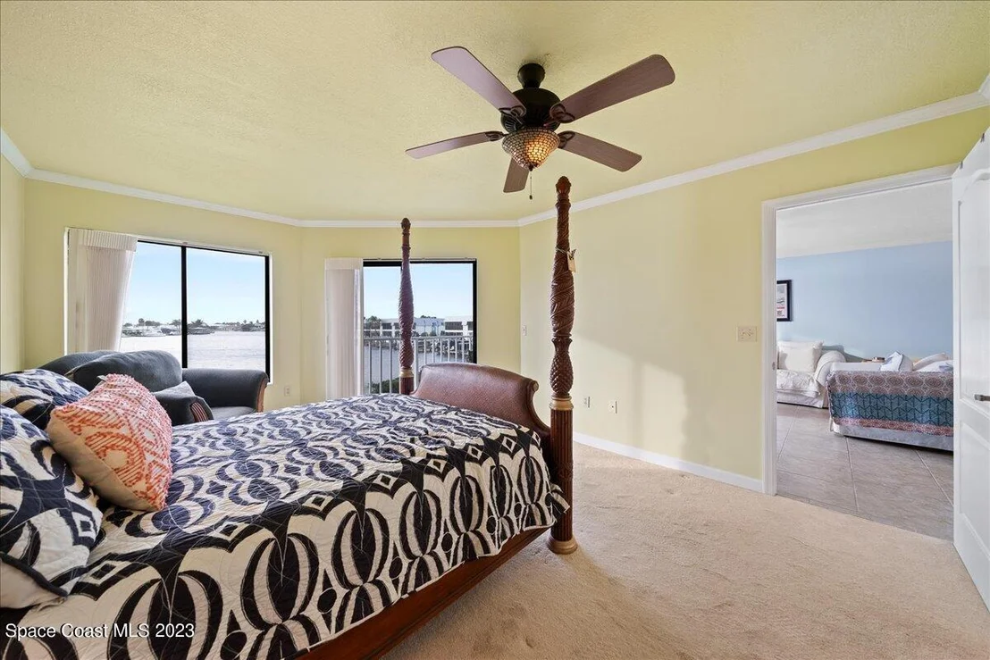 Photo of Unit 2202 at 1750 Commodore Boulevard