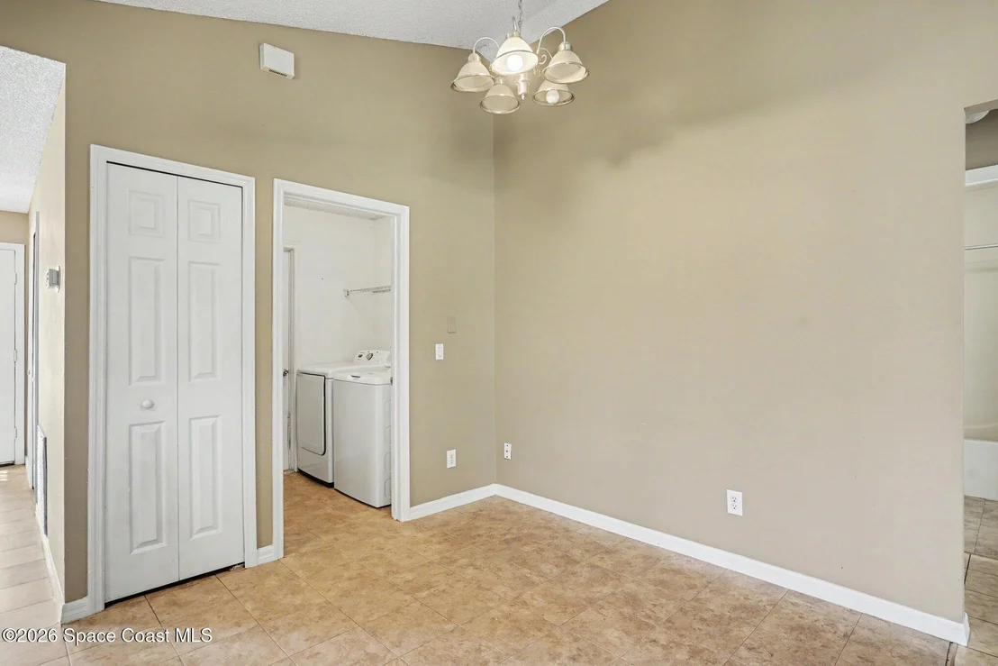 Photo of 1154 Ida Way