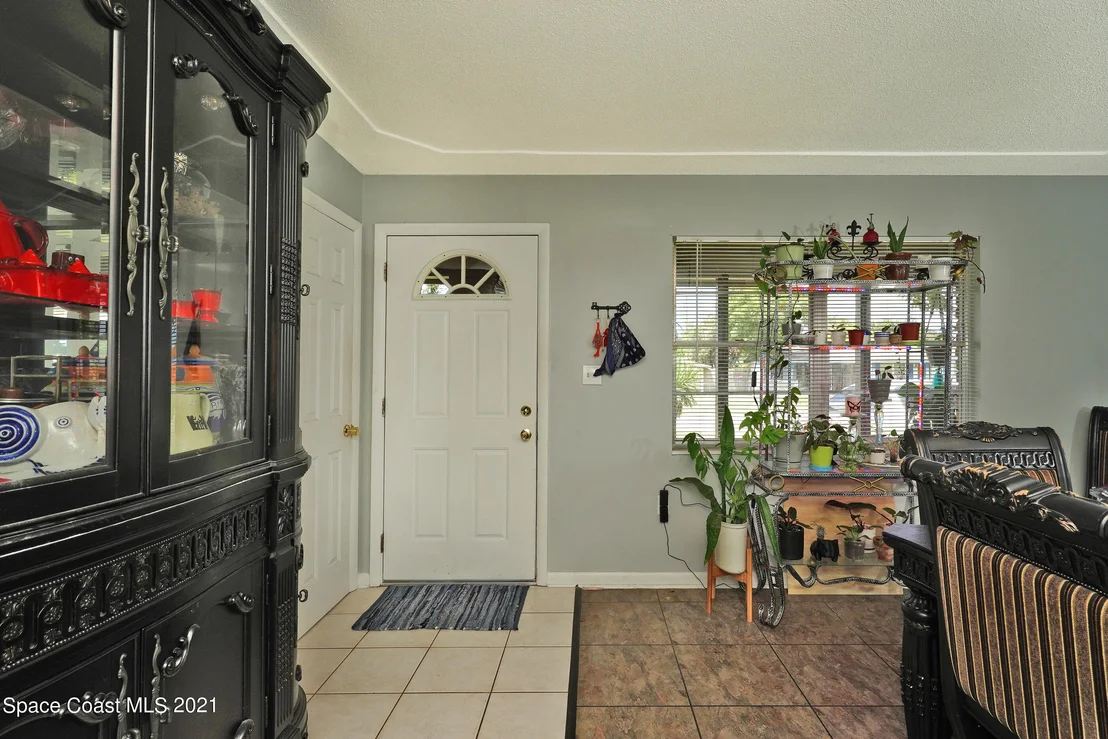 Photo of 2473 Bonny Drive