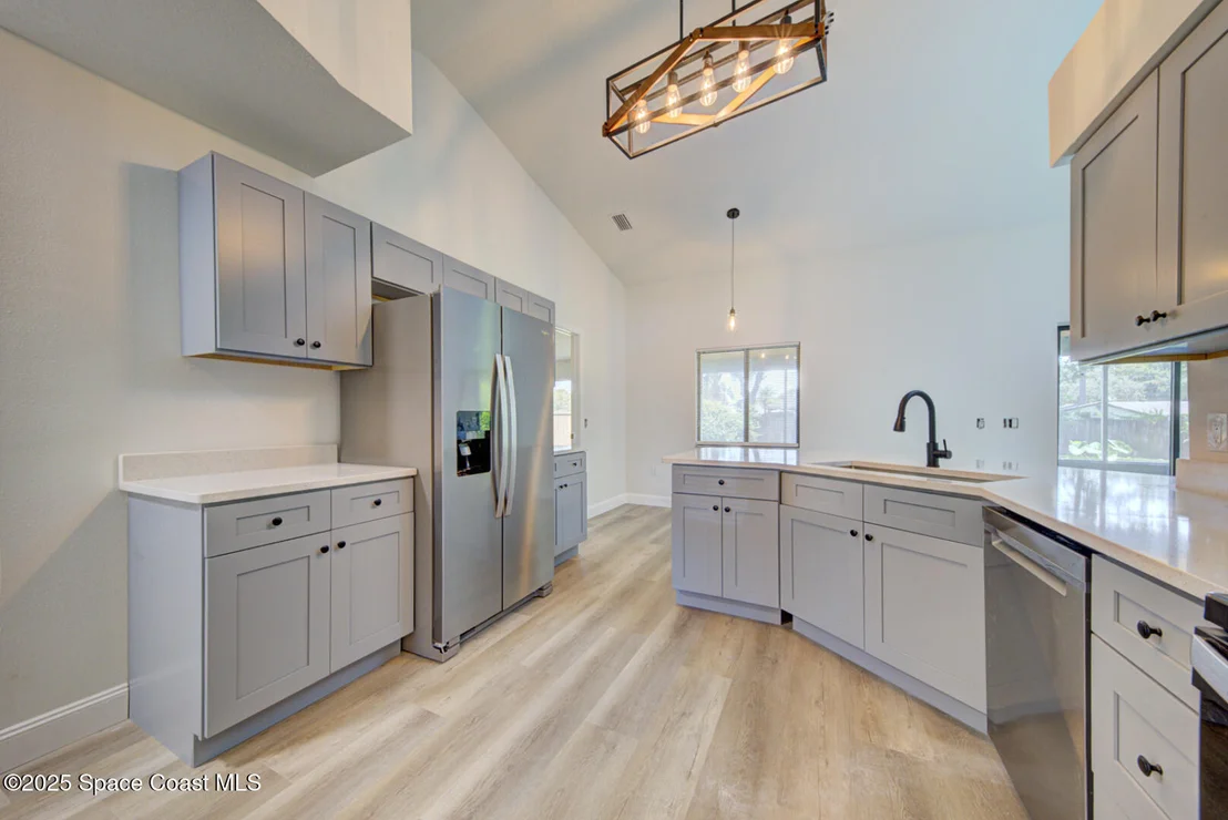 Photo of 7225 Kimball Avenue