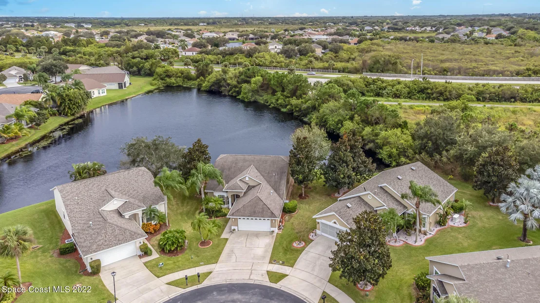Photo of 1905 Ficus Point Drive