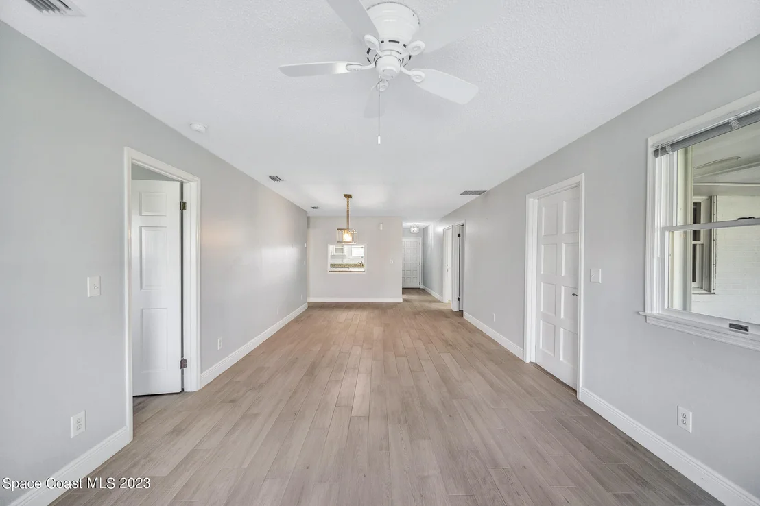 Photo of 224 Chalet Avenue