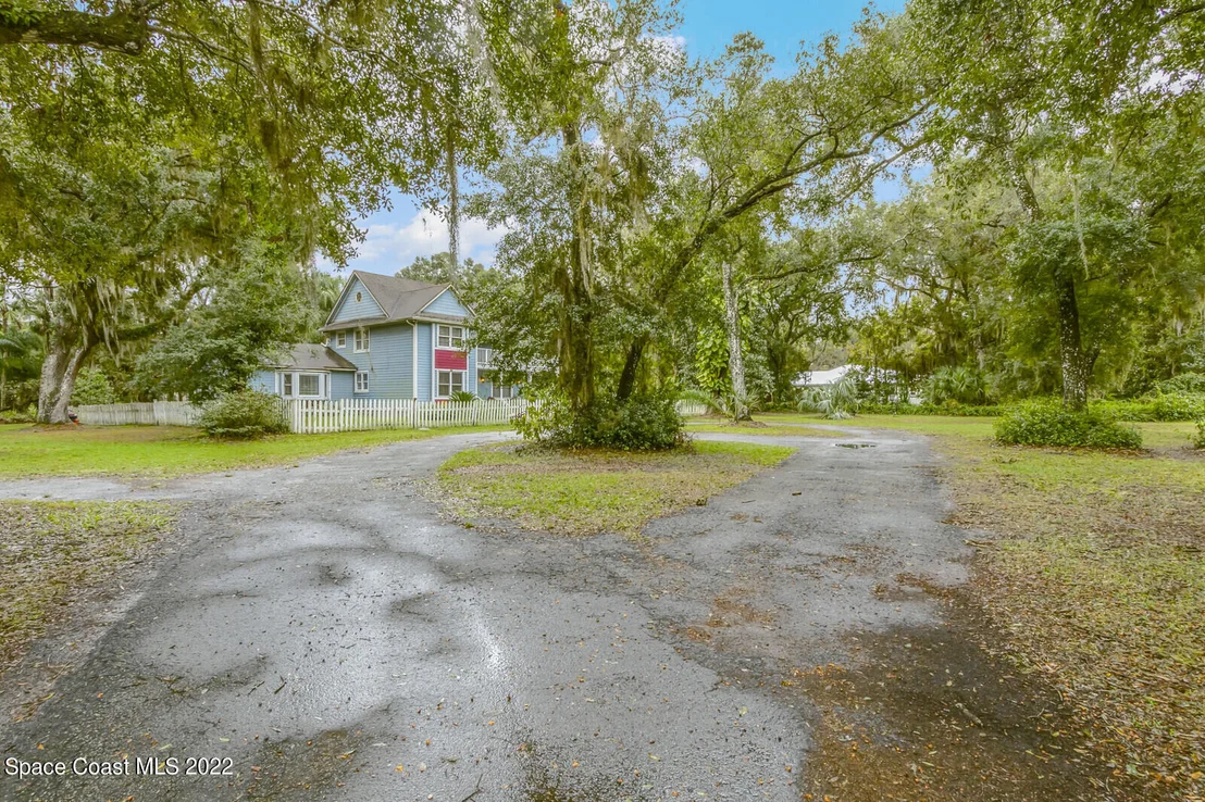 Photo of 2179 Turpentine Road