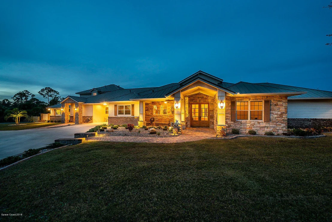 Photo of 3040 Kramer Lane