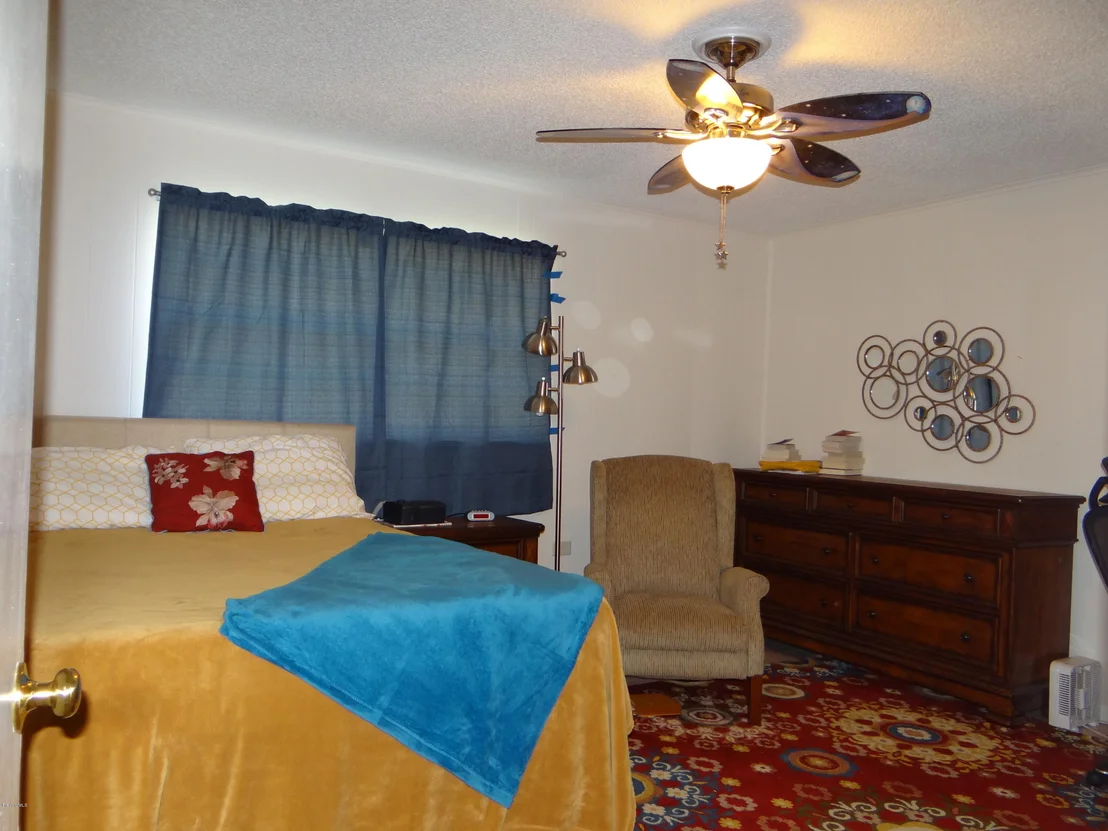 Photo of 60 Bossieux Boulevard