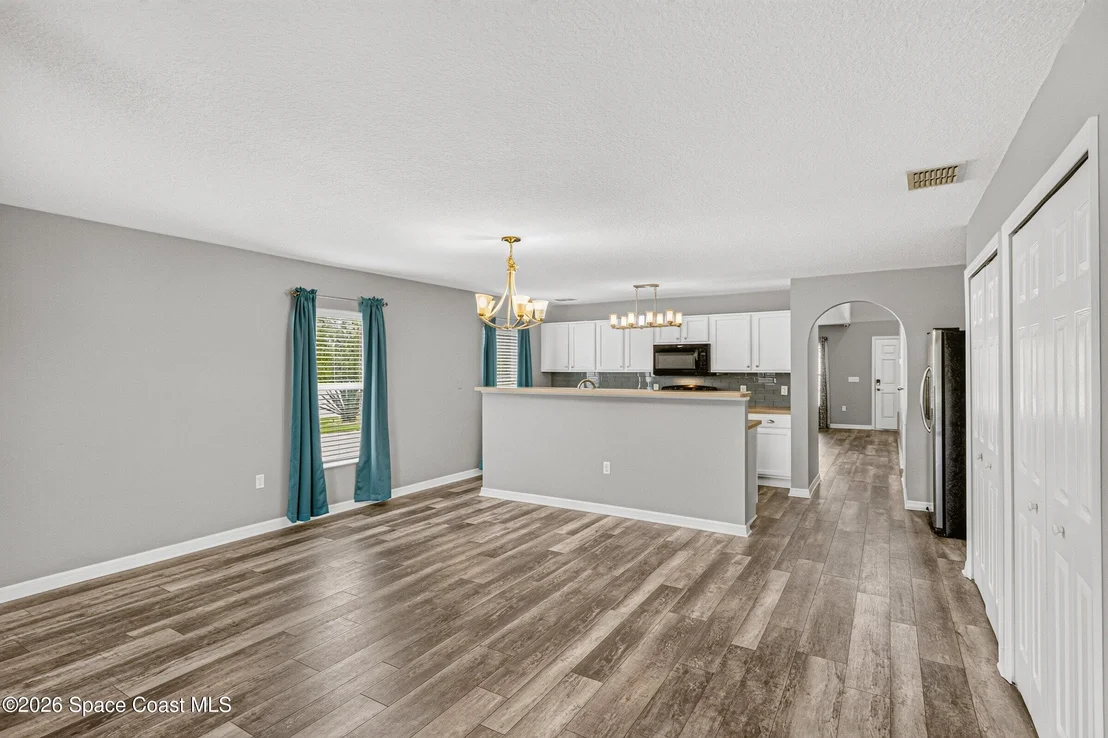 Photo of 3114 Burdock Avenue