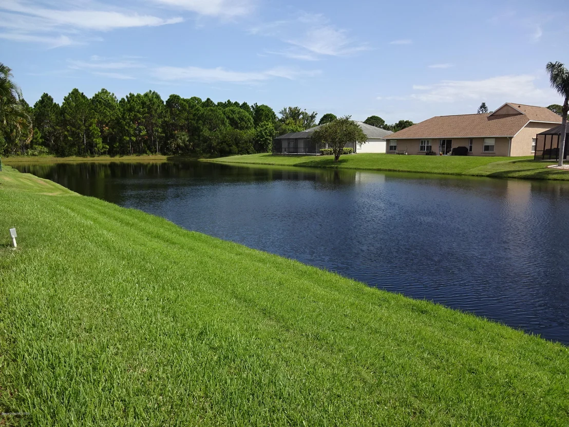 Photo of 1006 Sabal Grove Drive