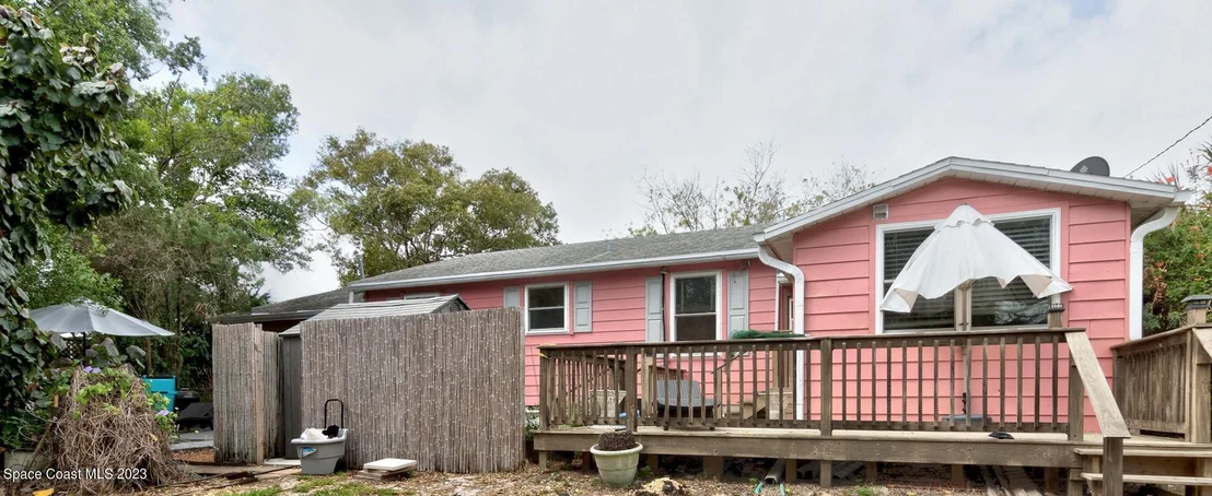 Photo of 9530 Riverview Drive