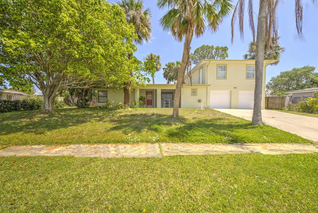 Photo of 1005 Daytona Drive NE