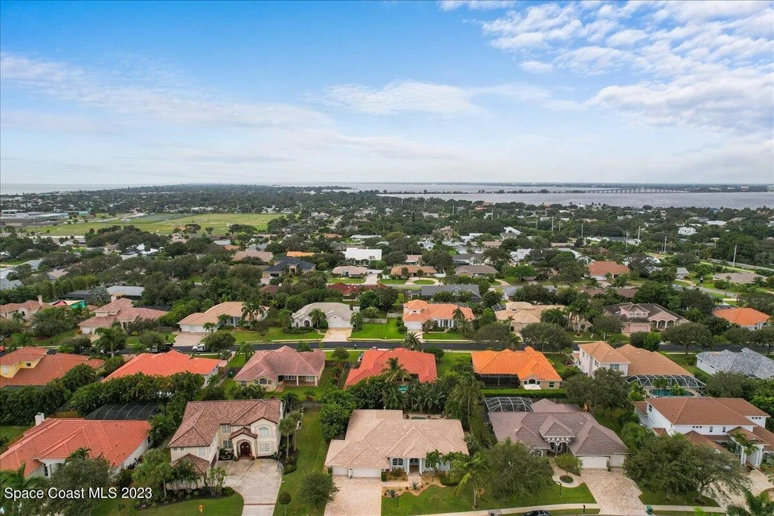 Photo of 373 Flanders Drive