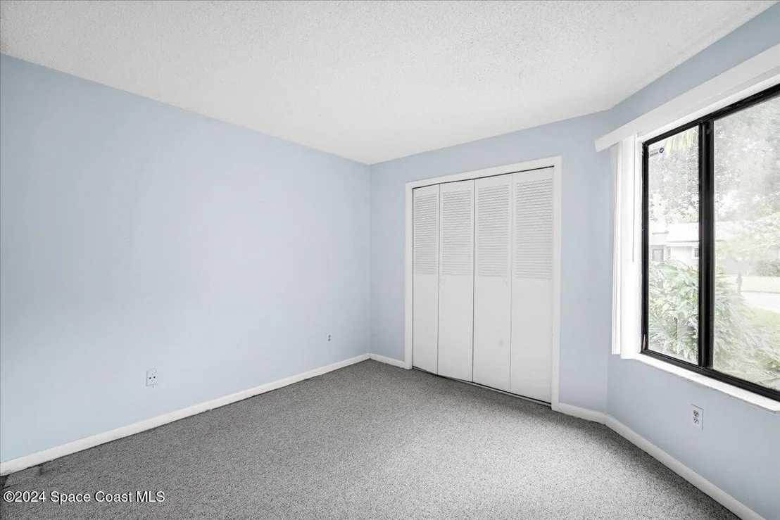 Photo of 401 Myrtlewood Road