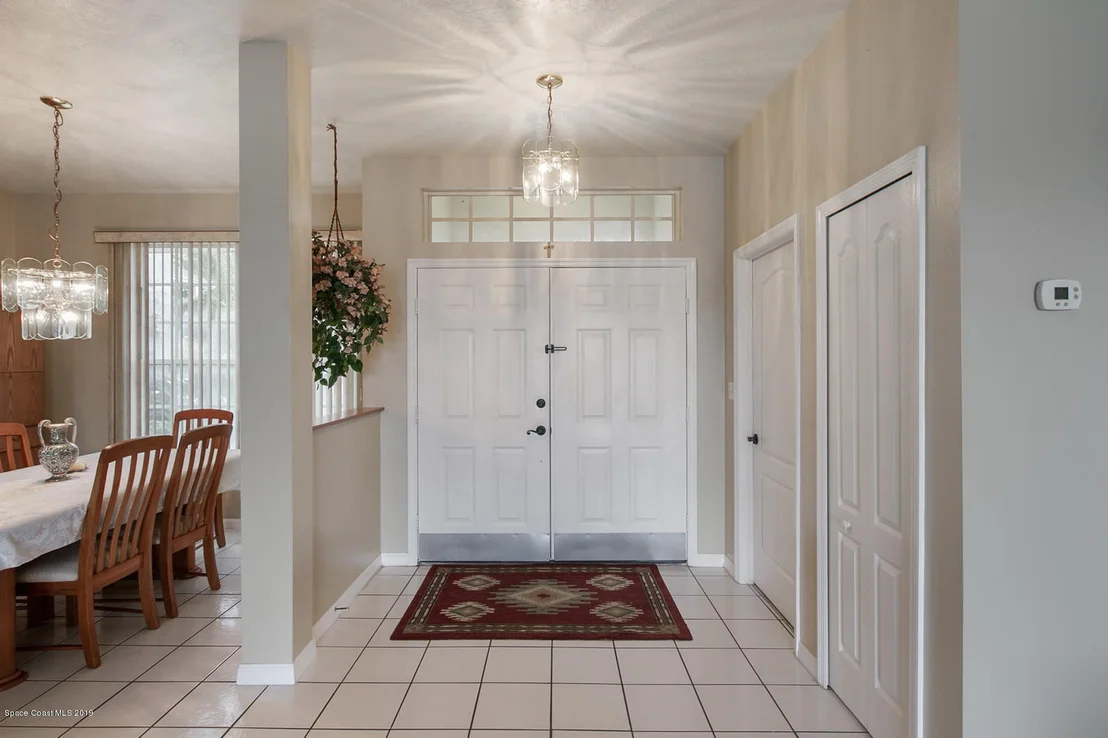 Photo of 4926 Buttonwood Drive