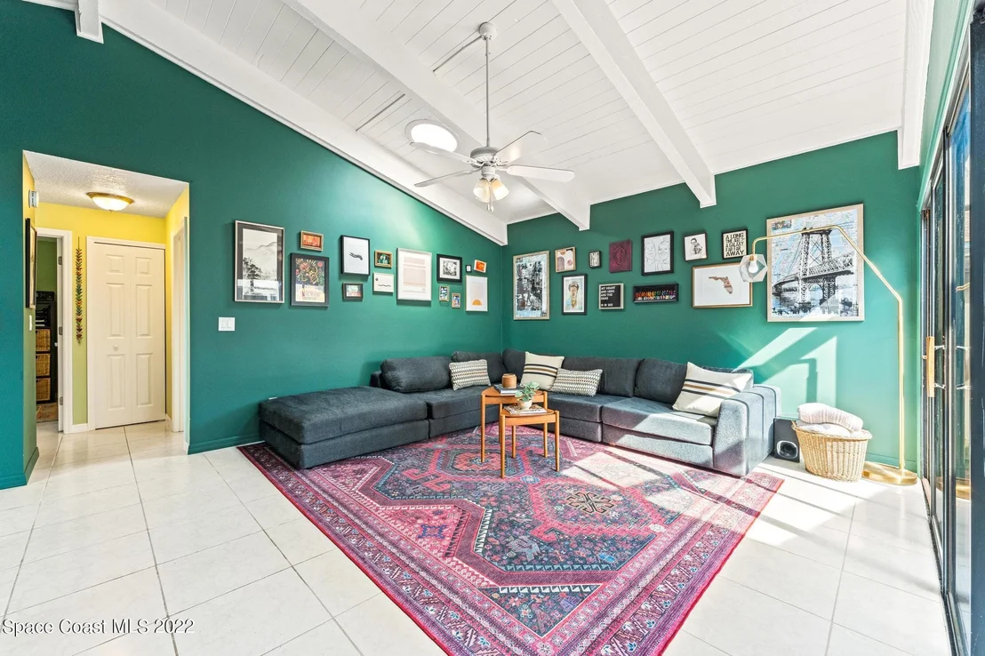 Photo of 307 Myrtlewood Road