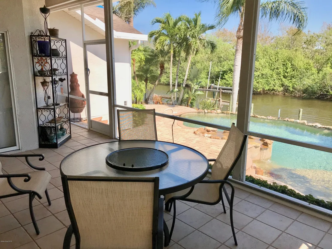 Photo of 1041 Sunswept Road NE