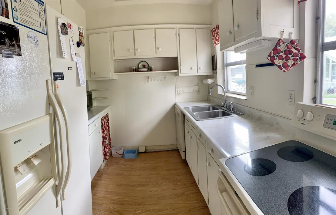 Photo of 413 Bamboo Lane