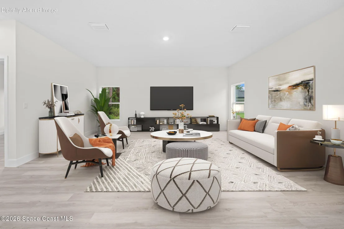 Photo of 1240 Cogan Drive SE