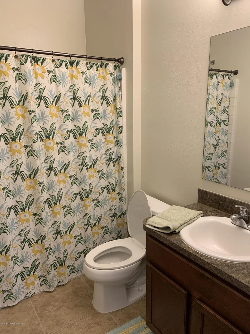 Photo of 1410 Corbett Lane