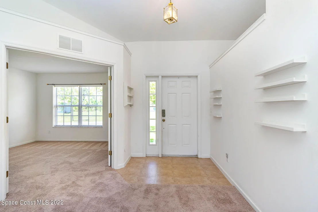 Photo of 2905 Fig Road SE