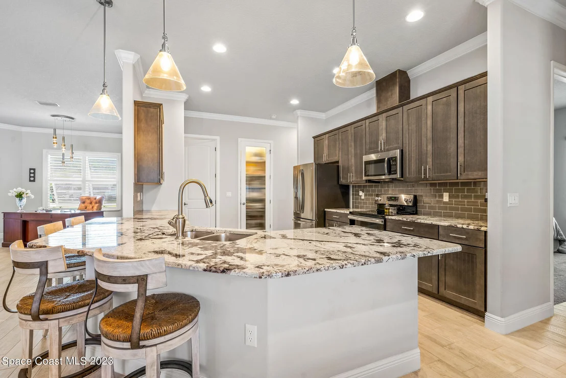 Photo of 708 Ballard Drive