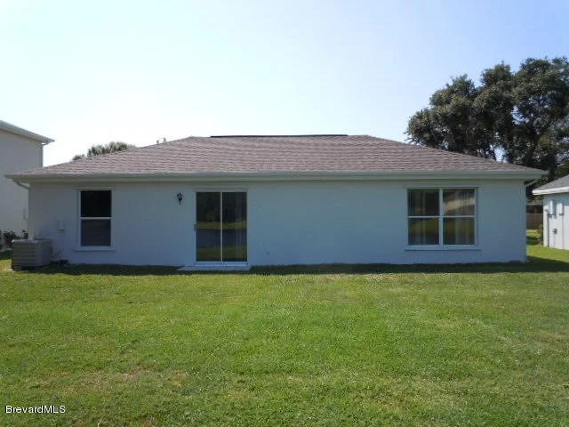 Photo of 6986 Hammock Lakes Drive