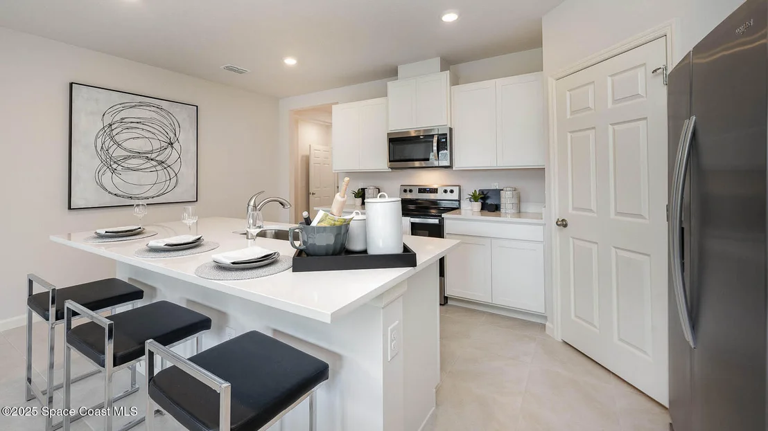 Photo of 1663 Garabaldi Circle SE