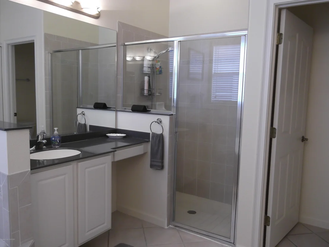 Photo of 6941 Abbeyville Road