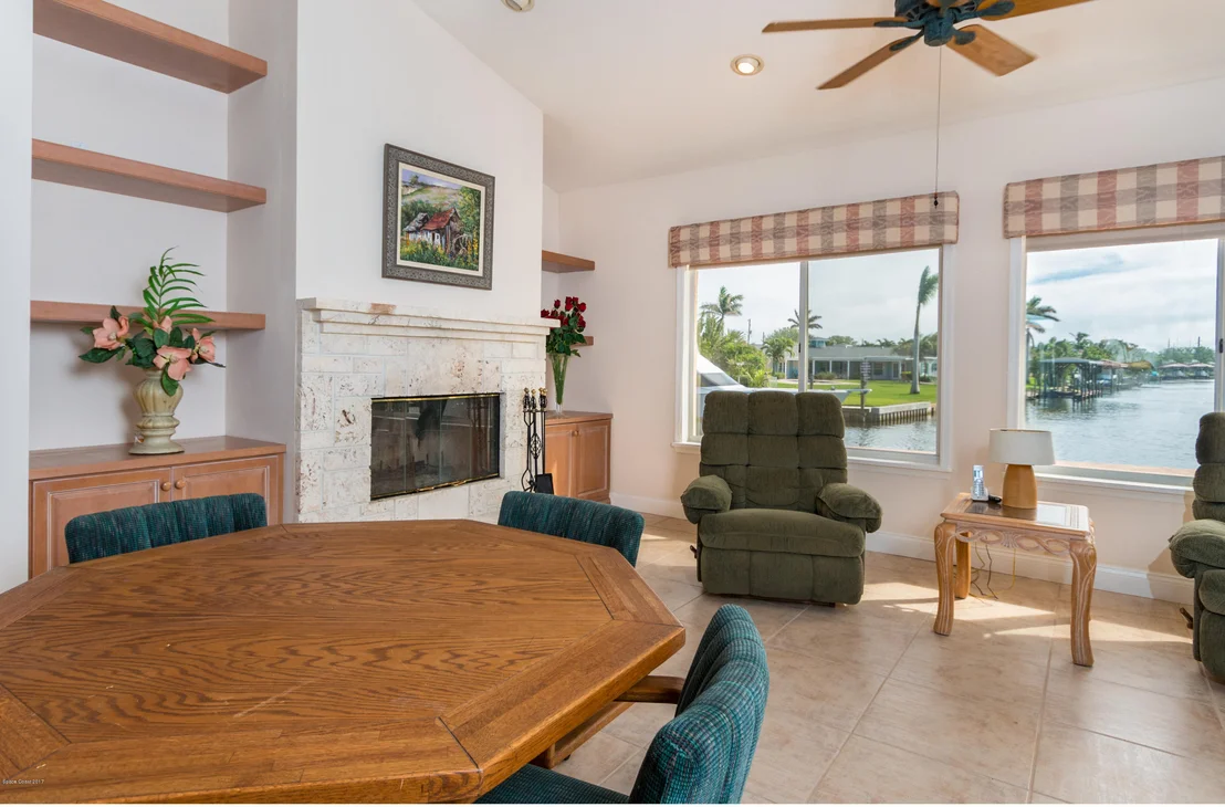 Photo of 2356 Brookside Drive