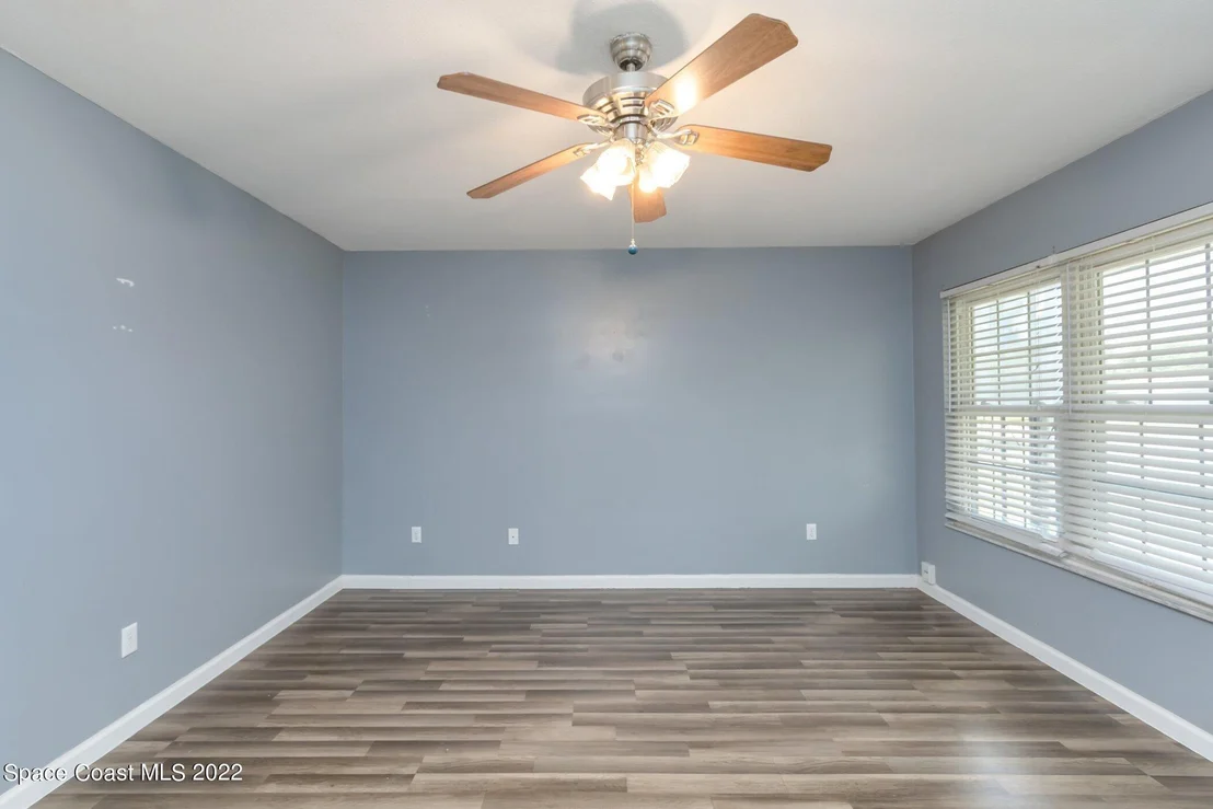 Photo of 1301 Freil Road NE