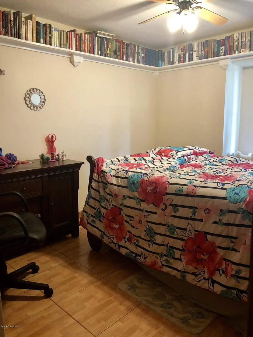 Photo of 730 Bianca Drive NE